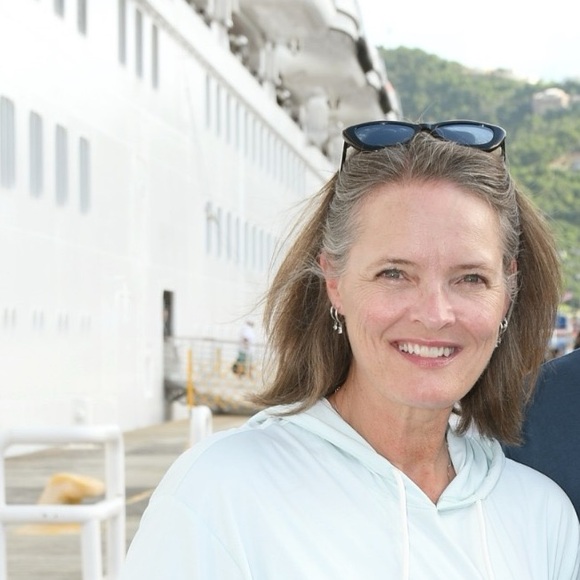 Meet your Posher, Penny - Picture 1 of 3